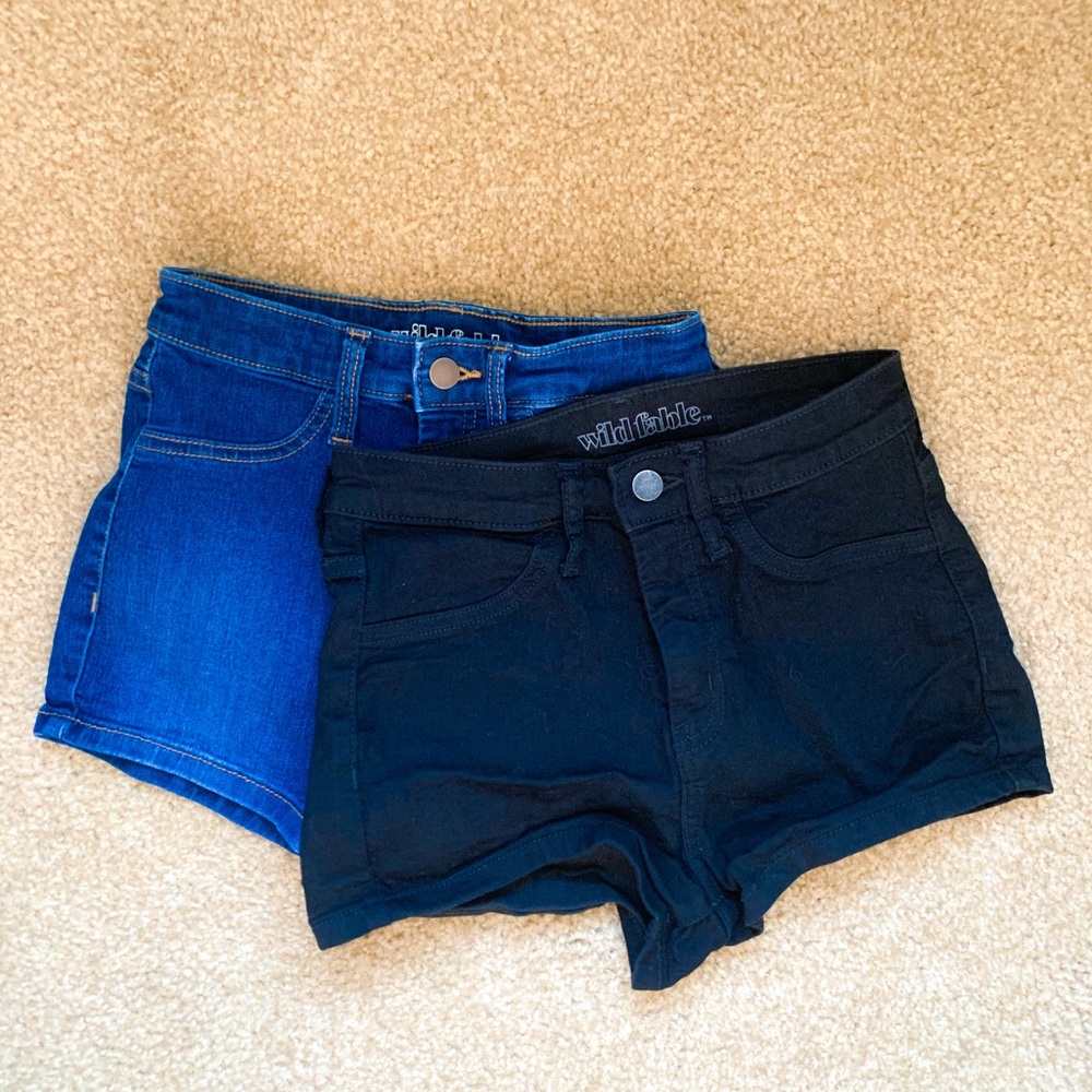Wild Fable Black and Blue Short Set
